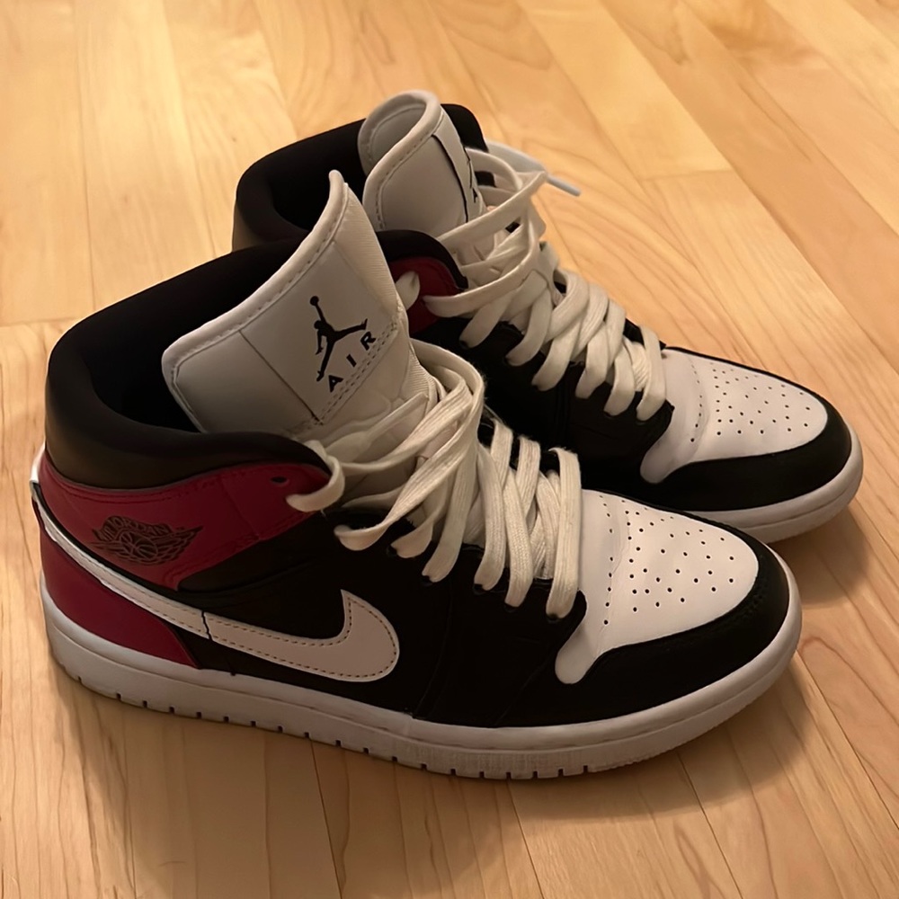 Air Jordan 1